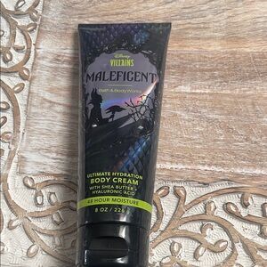 Bath & Body Works Maleficent Body Cream - Black and Purple